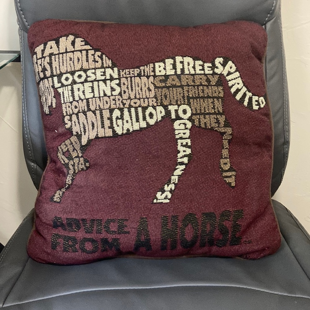Accent pillow